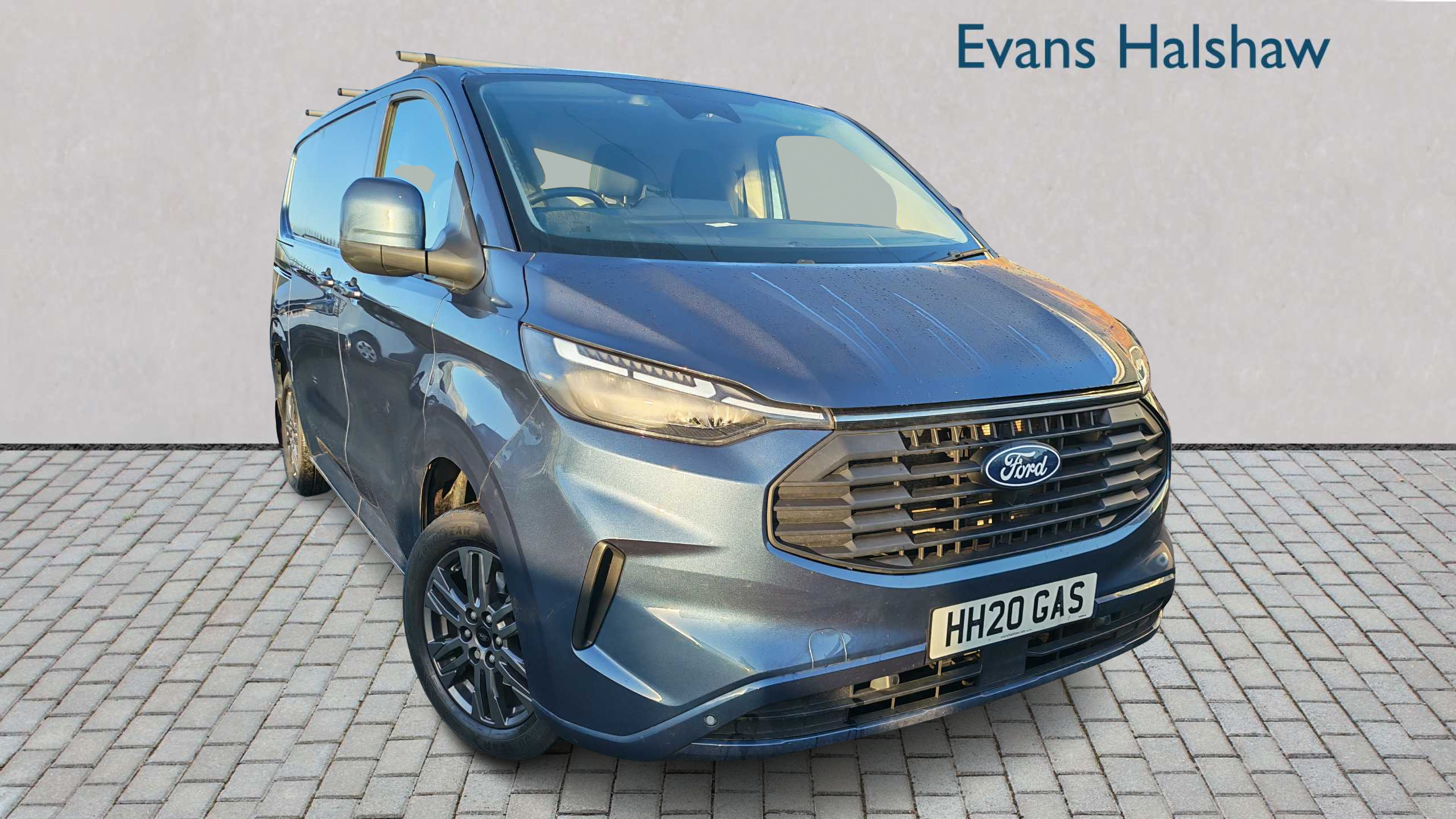 Main listing image - Ford Transit Custom