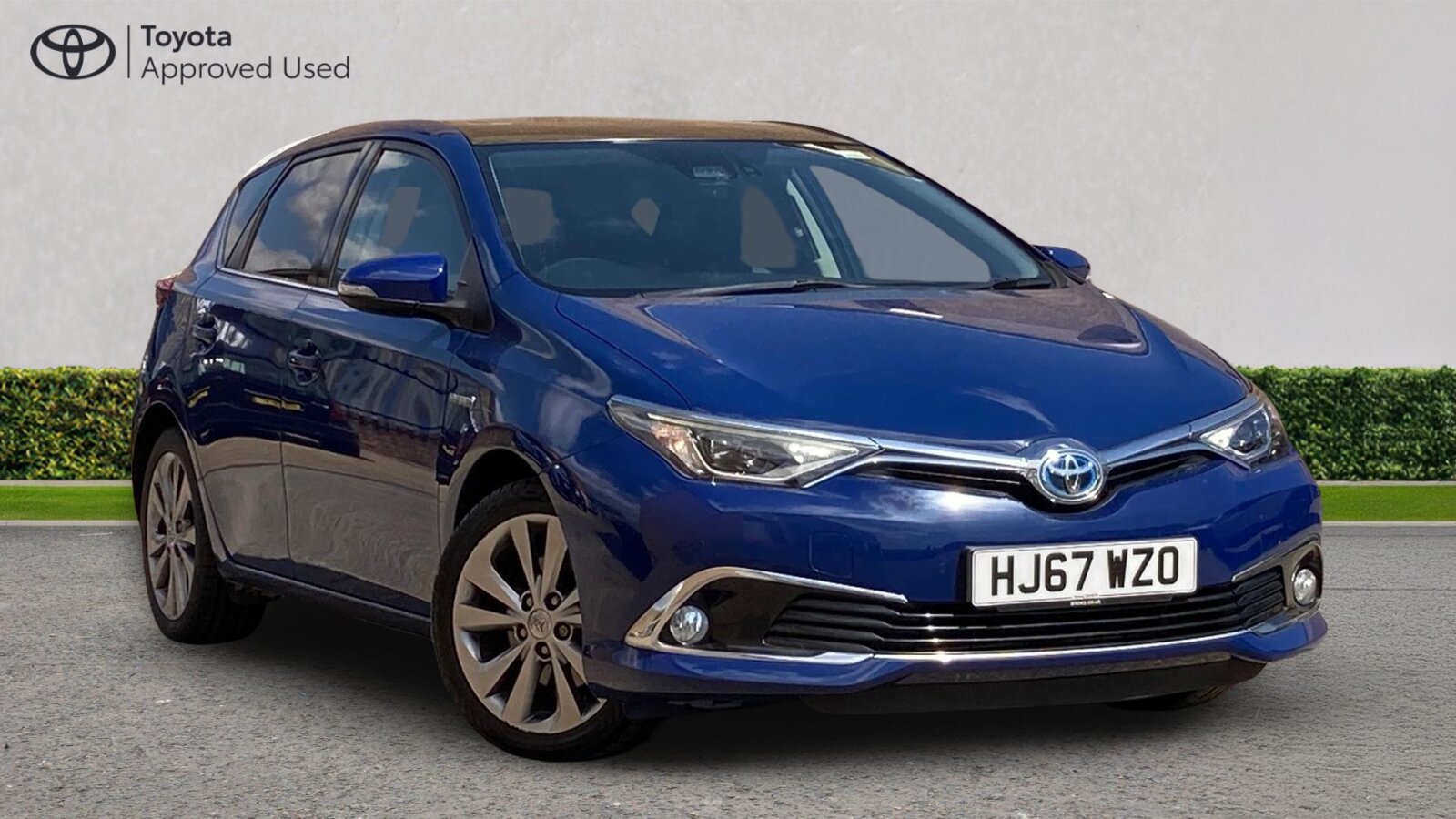 Main listing image - Toyota Auris