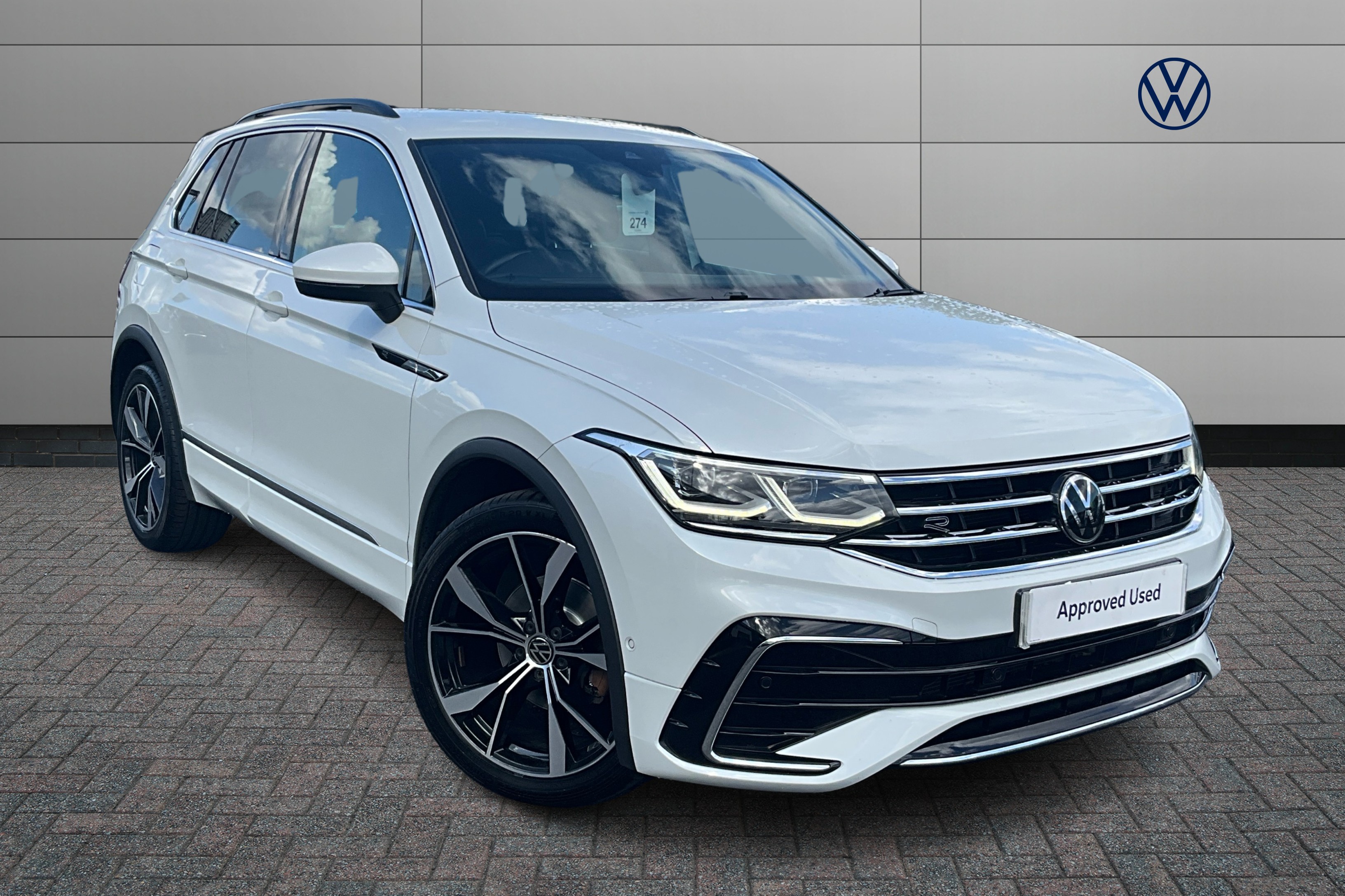 Main listing image - Volkswagen Tiguan