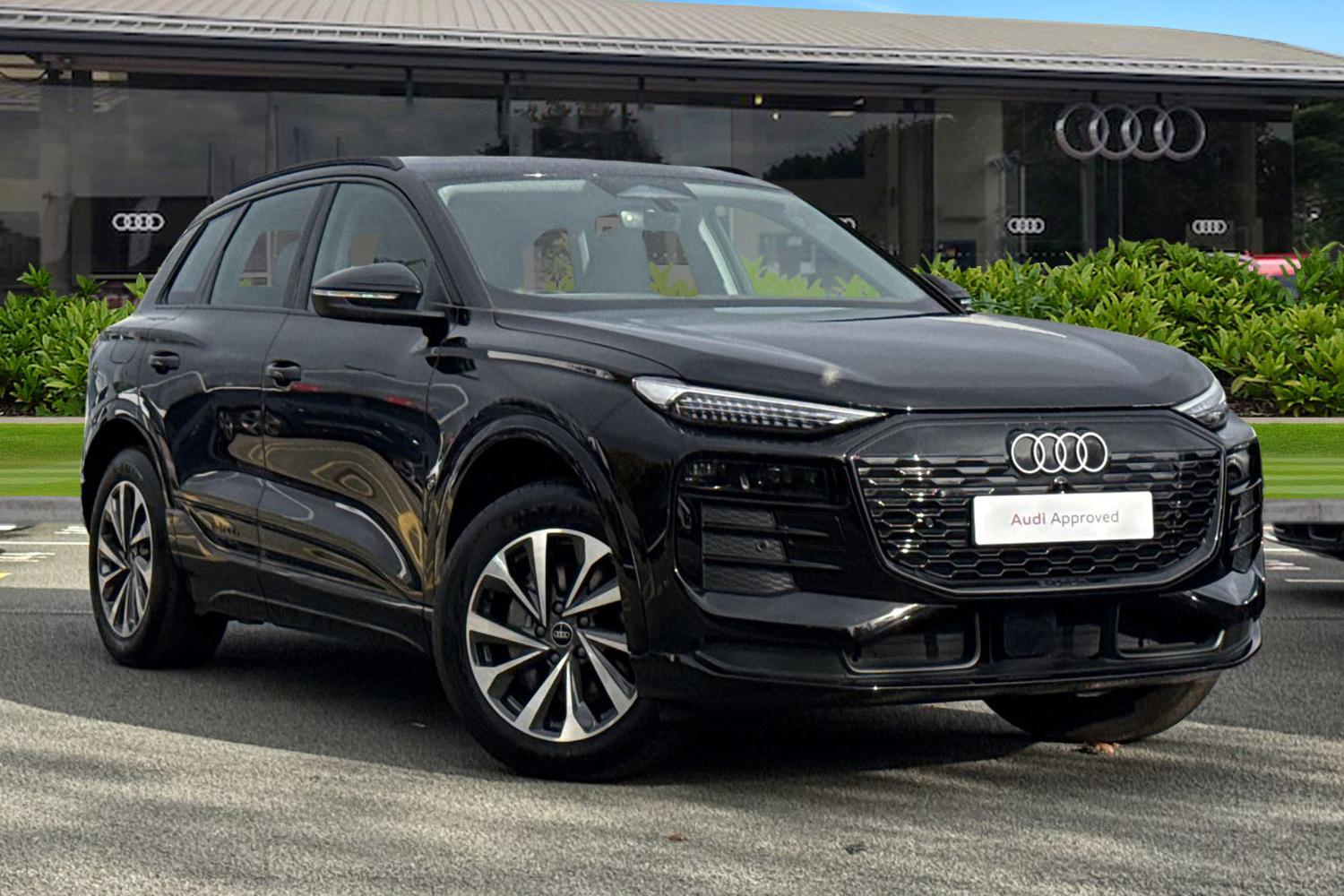 Main listing image - Audi Q6 e-tron