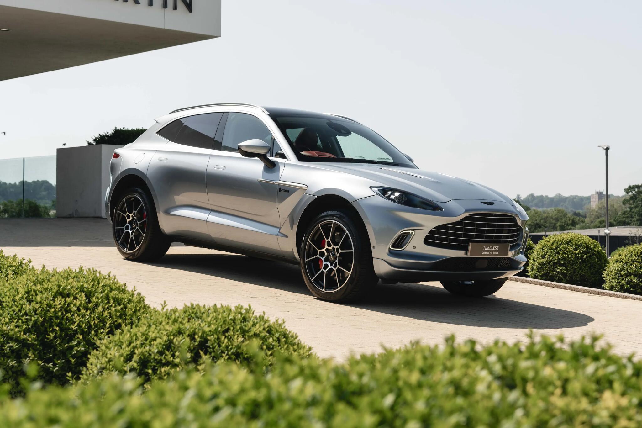 Main listing image - Aston Martin DBX