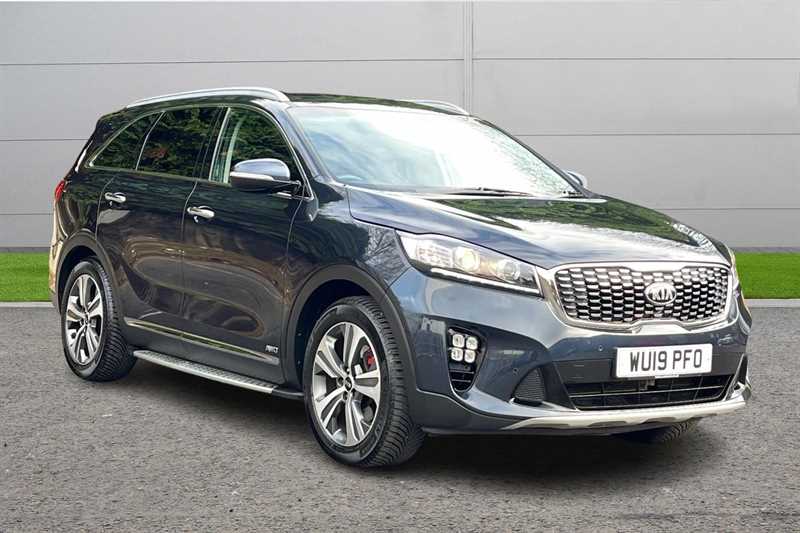 Main listing image - Kia Sorento