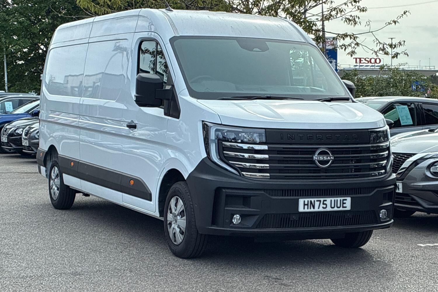 Main listing image - Nissan Interstar