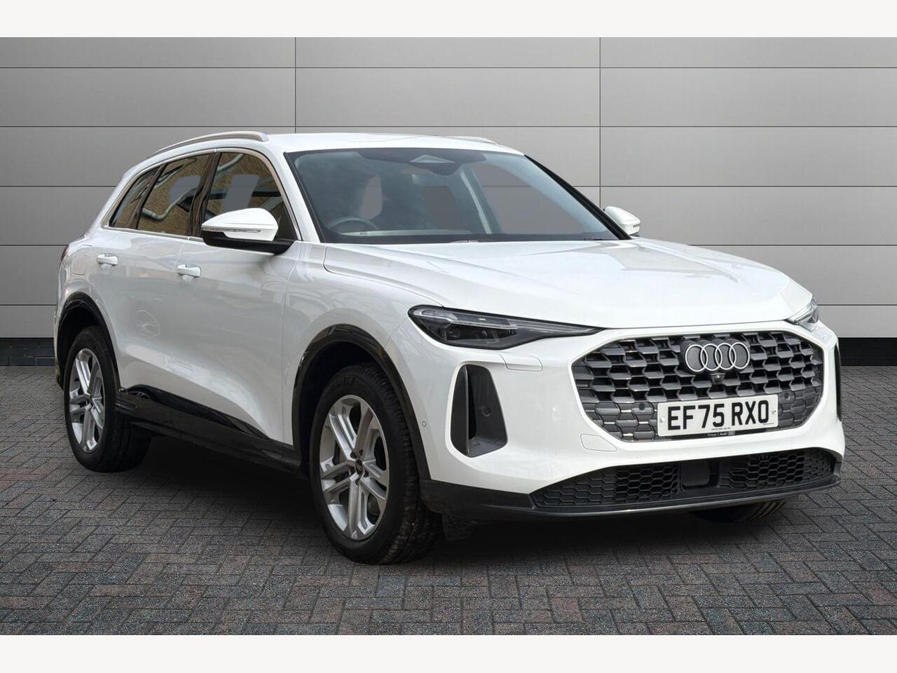 Main listing image - Audi Q5
