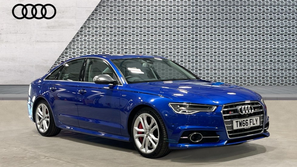 Main listing image - Audi S6