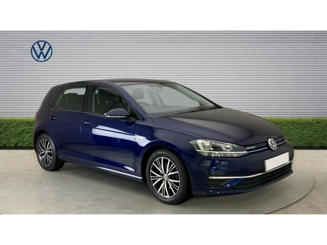 Main listing image - Volkswagen Golf