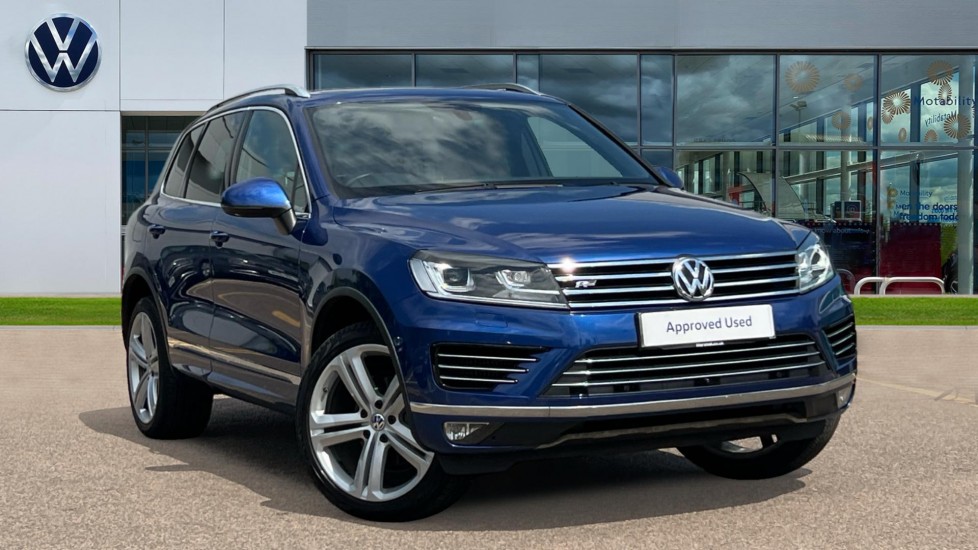 Main listing image - Volkswagen Touareg