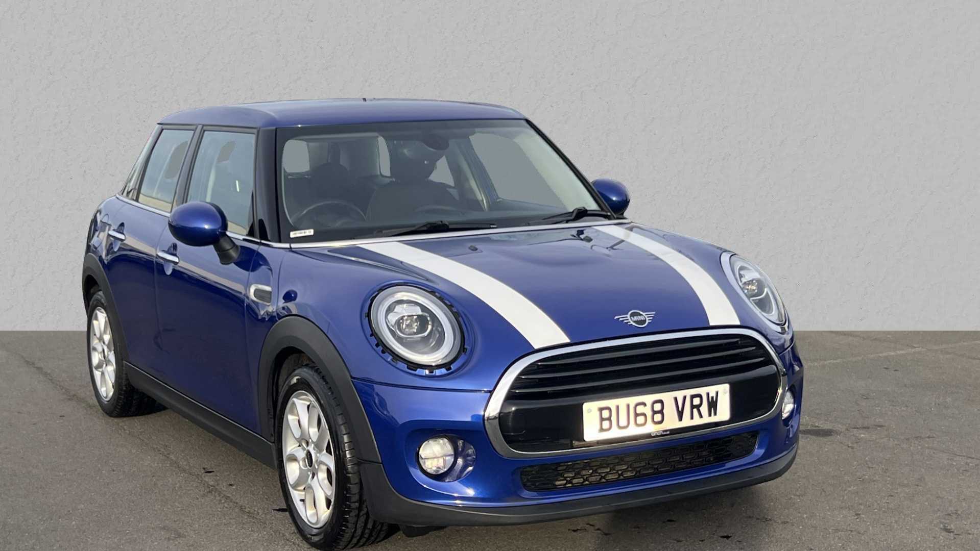 Main listing image - MINI Hatchback 5dr