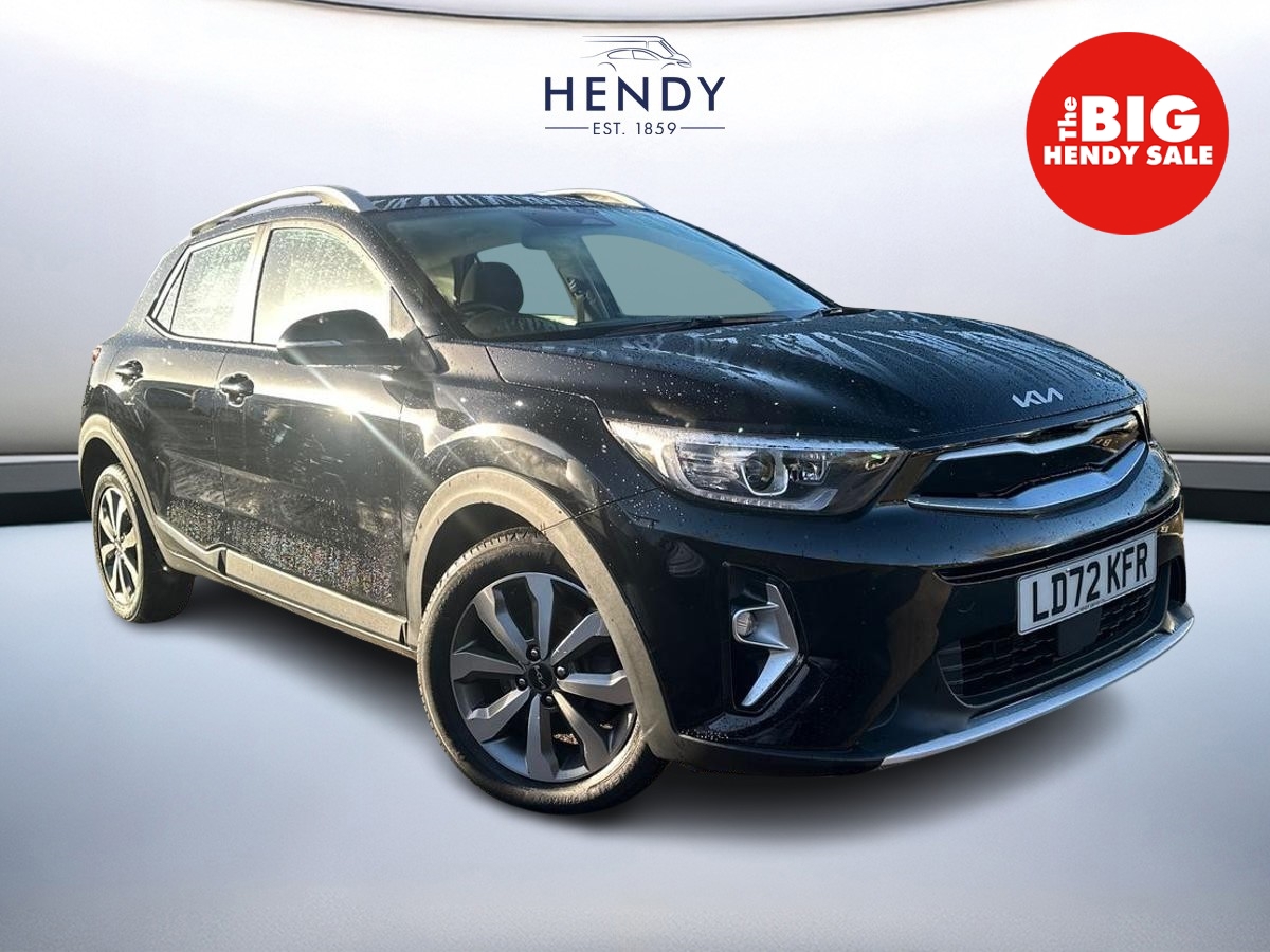 Main listing image - Kia Stonic