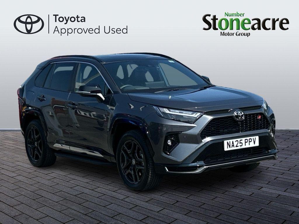 Main listing image - Toyota RAV4