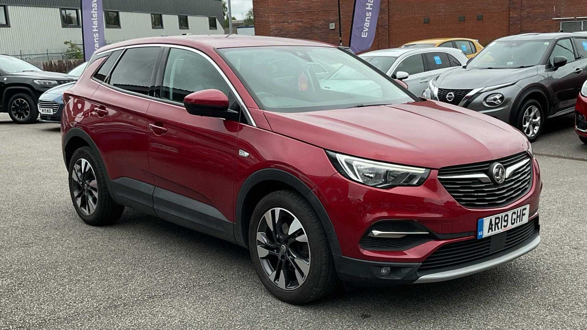 Main listing image - Vauxhall Grandland X
