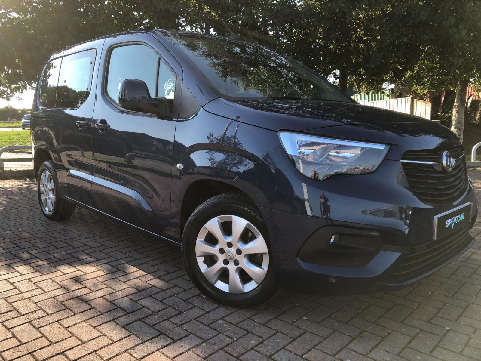 Main listing image - Vauxhall Combo Life