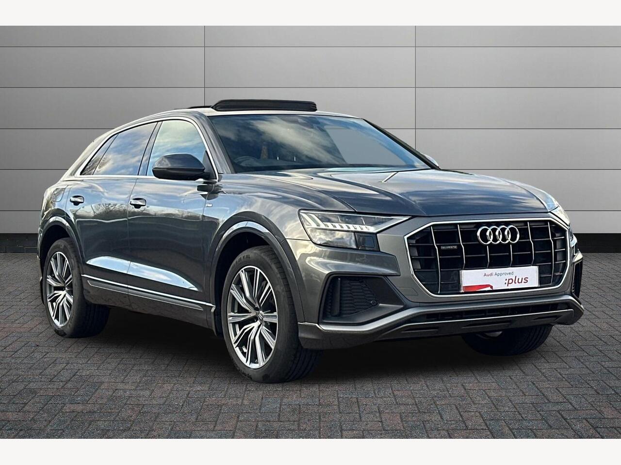 Main listing image - Audi Q8