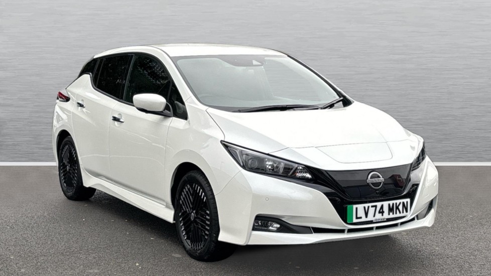 Main listing image - Nissan Leaf