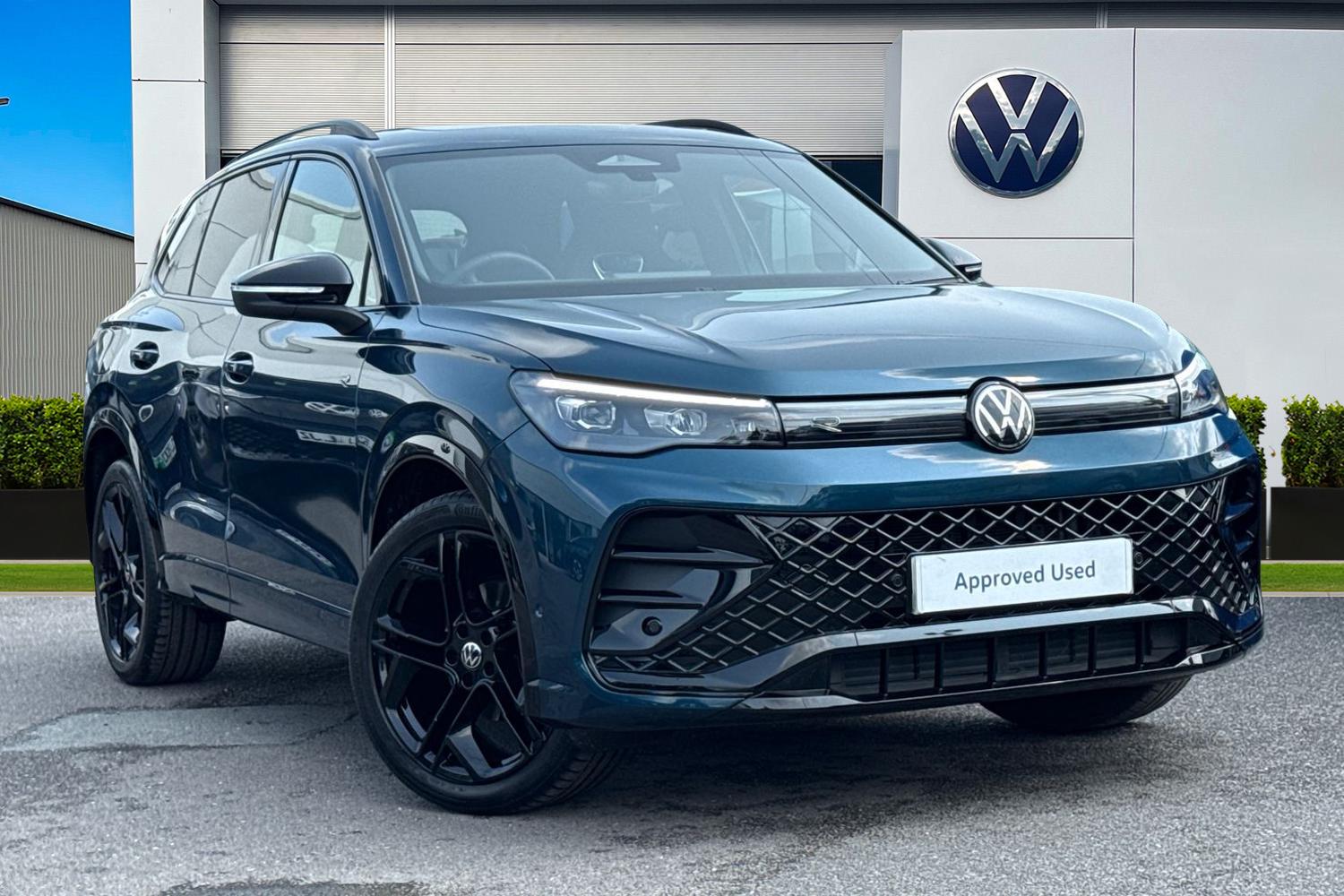 Main listing image - Volkswagen Tiguan