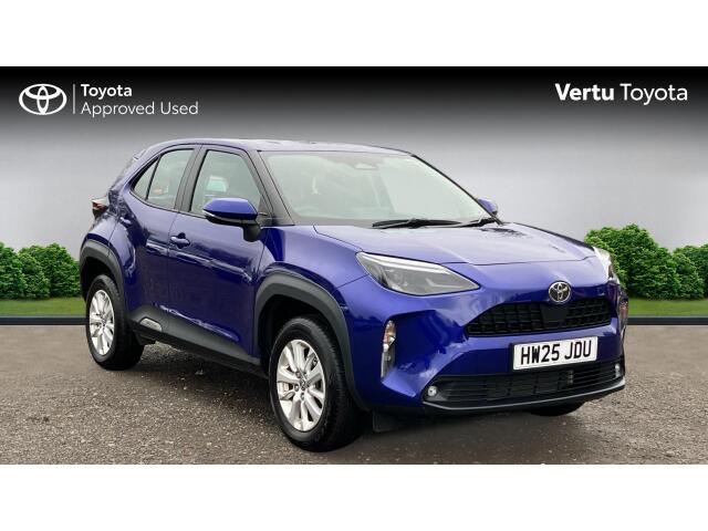 Main listing image - Toyota Yaris Cross