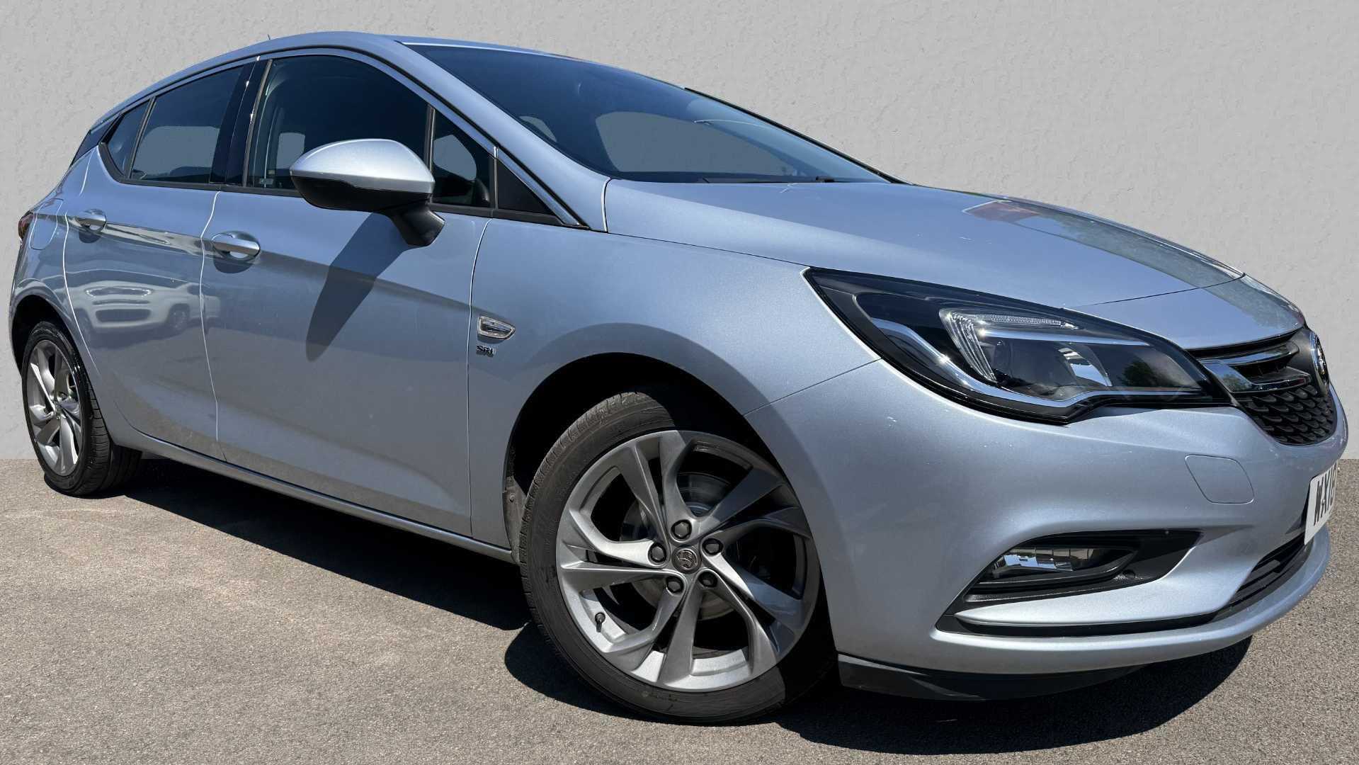 Main listing image - Vauxhall Astra