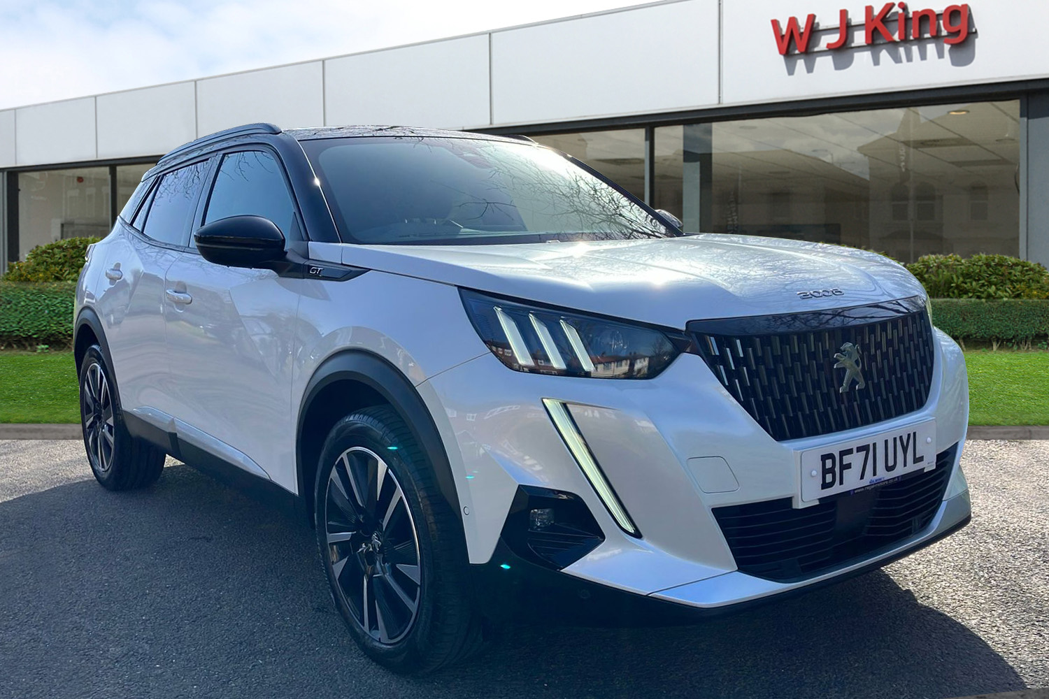 Main listing image - Peugeot 2008