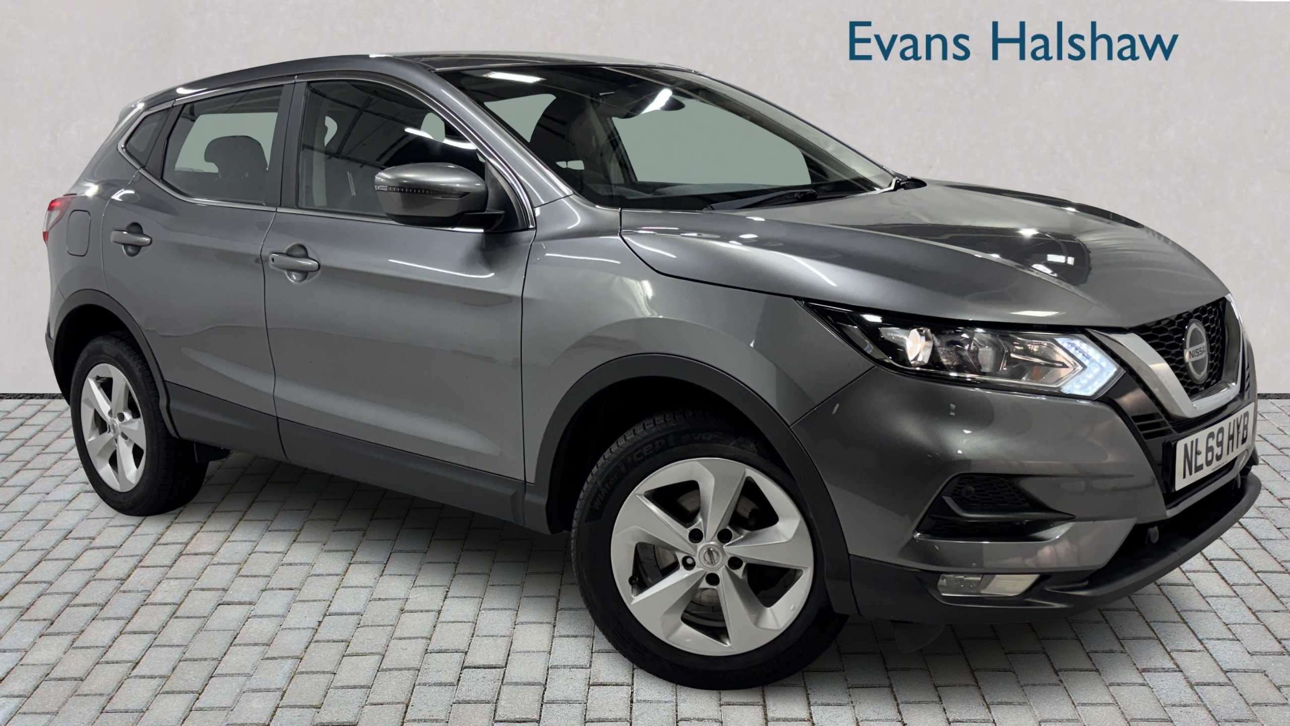 Main listing image - Nissan Qashqai