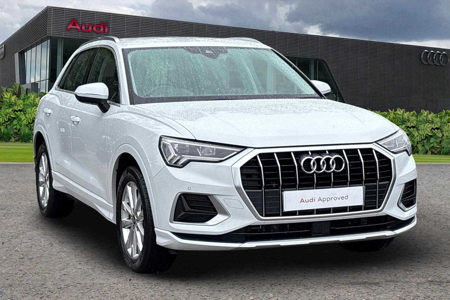 Main listing image - Audi Q3