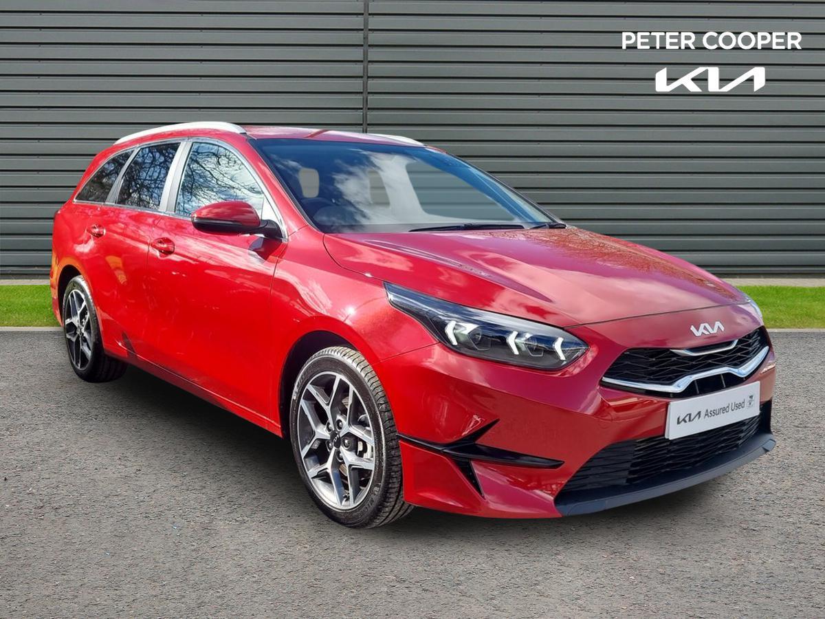 Main listing image - Kia Ceed SW
