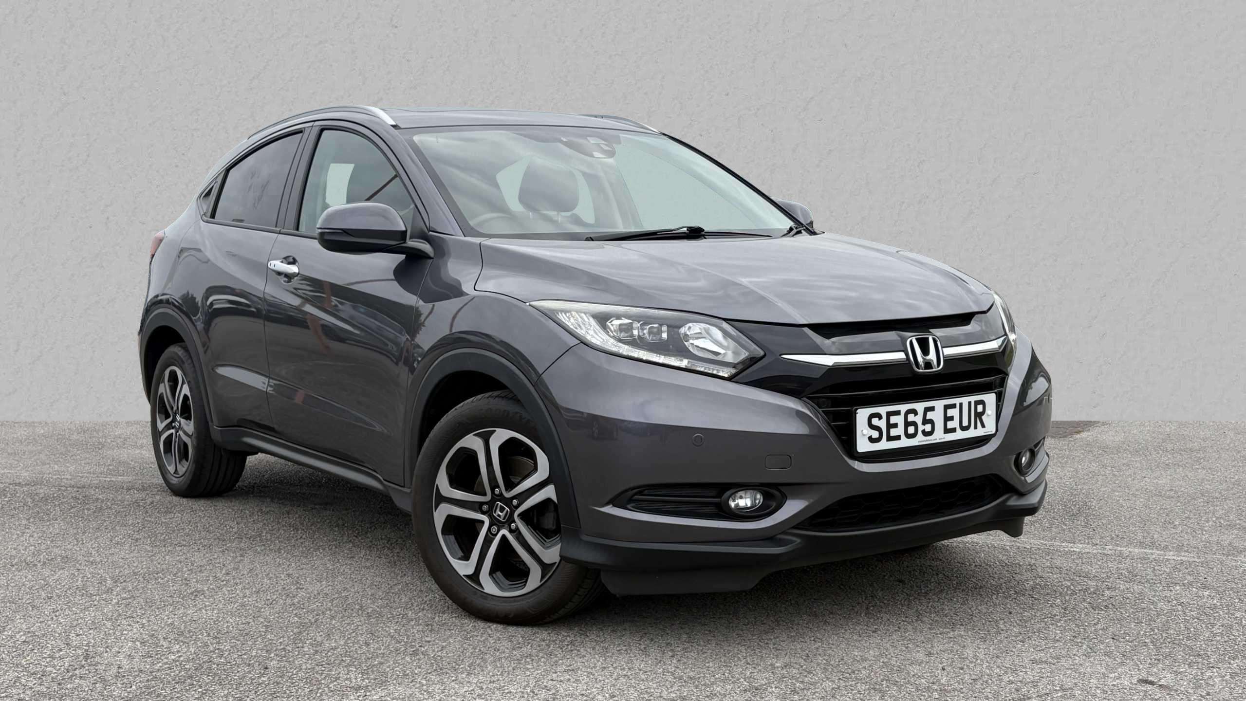 Main listing image - Honda HR-V