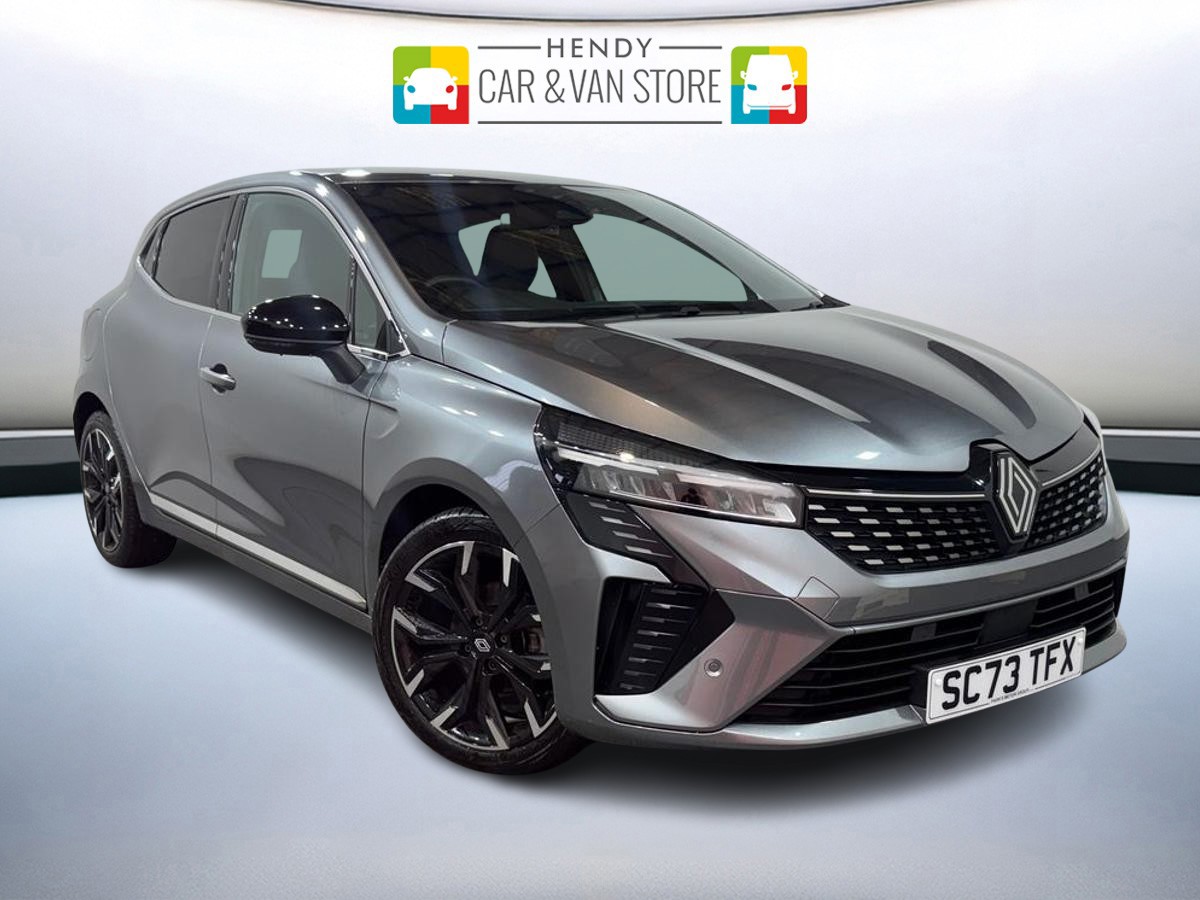 Main listing image - Renault Clio