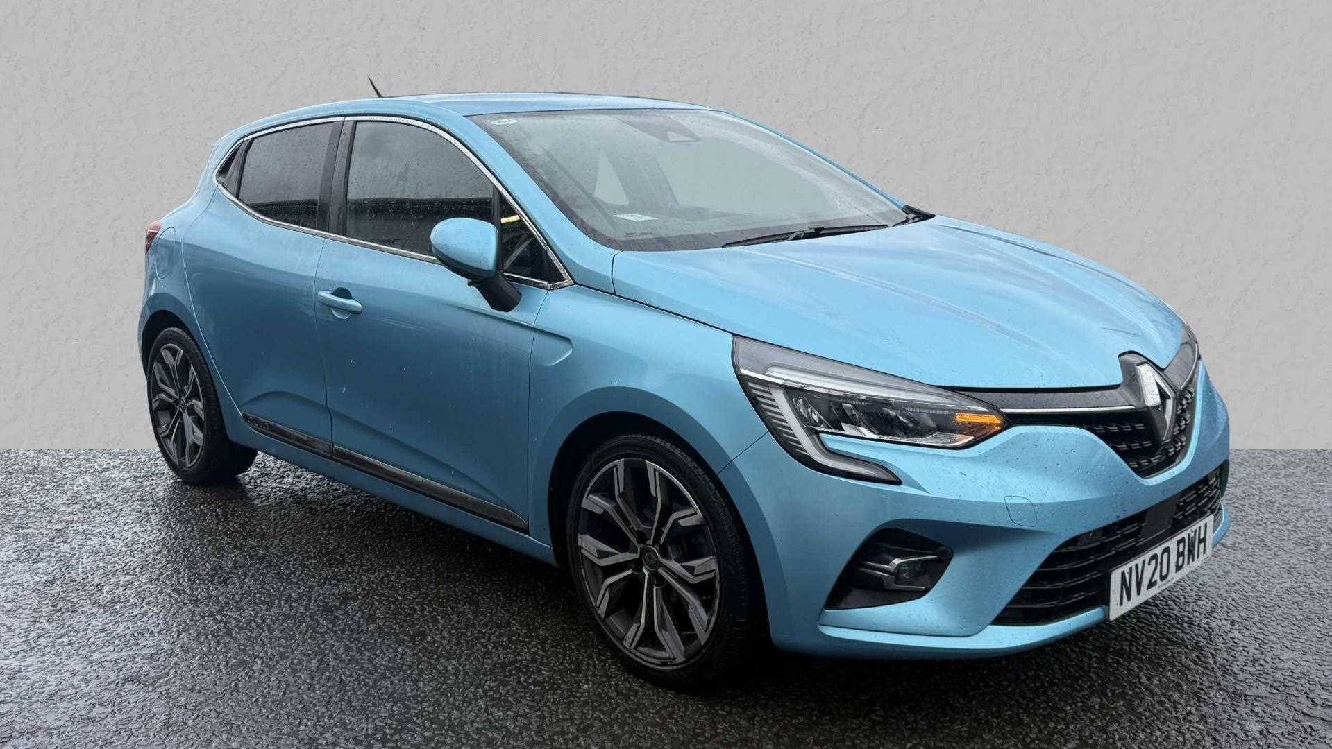 Main listing image - Renault Clio