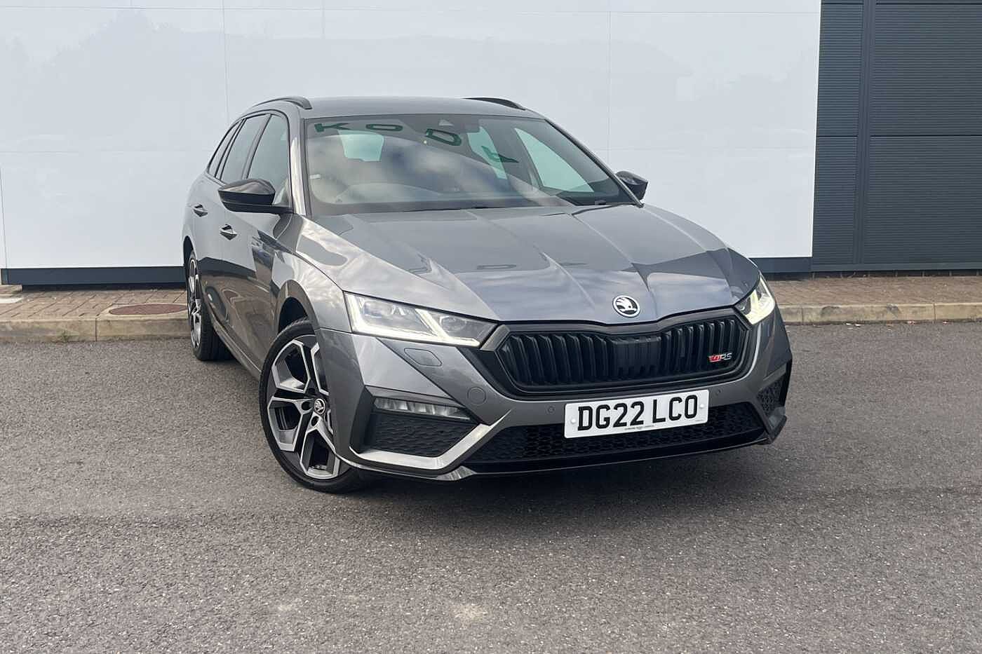 Main listing image - Skoda Octavia Estate