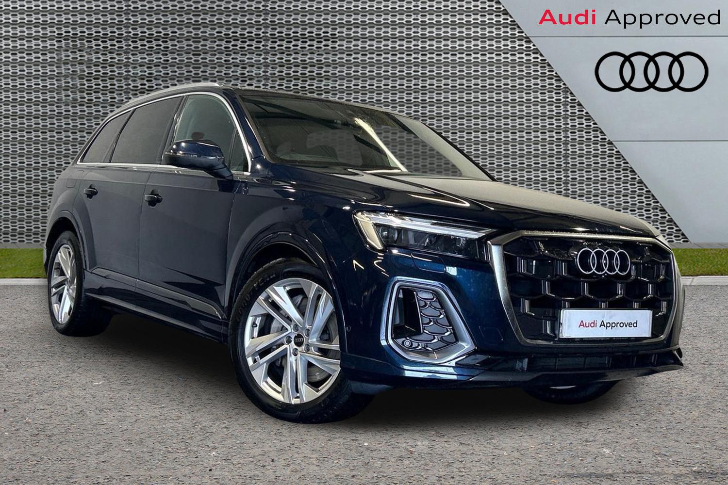 Main listing image - Audi Q7