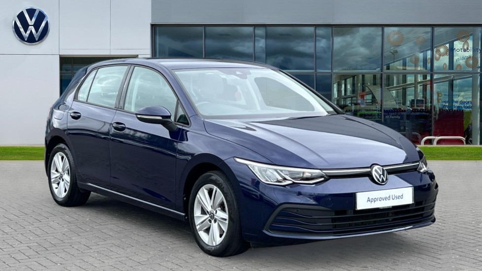 Main listing image - Volkswagen Golf