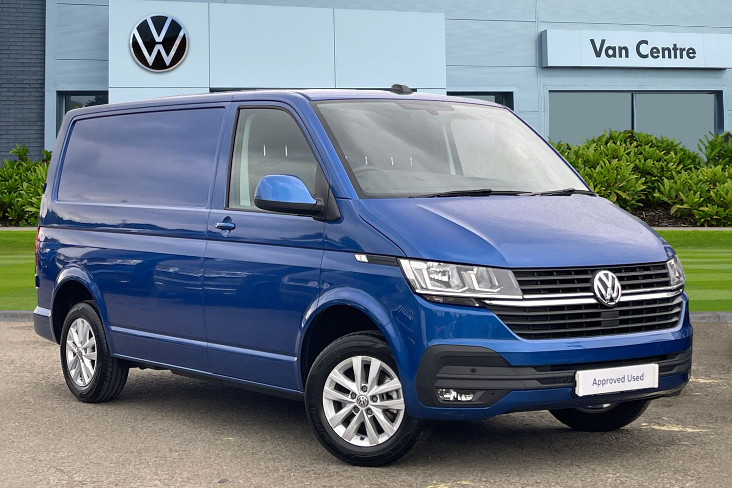 Main listing image - Volkswagen Transporter