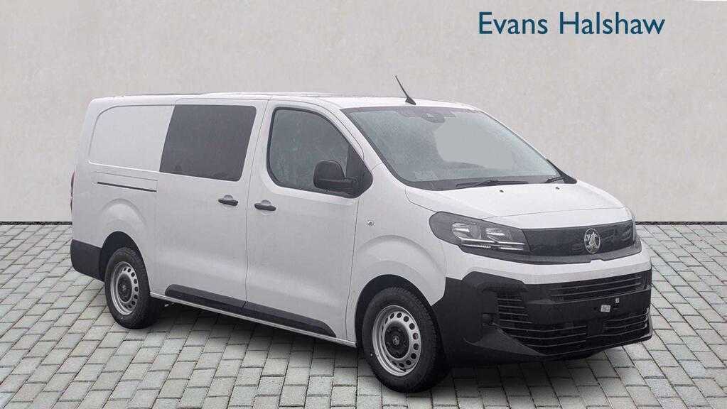 Main listing image - Vauxhall Vivaro