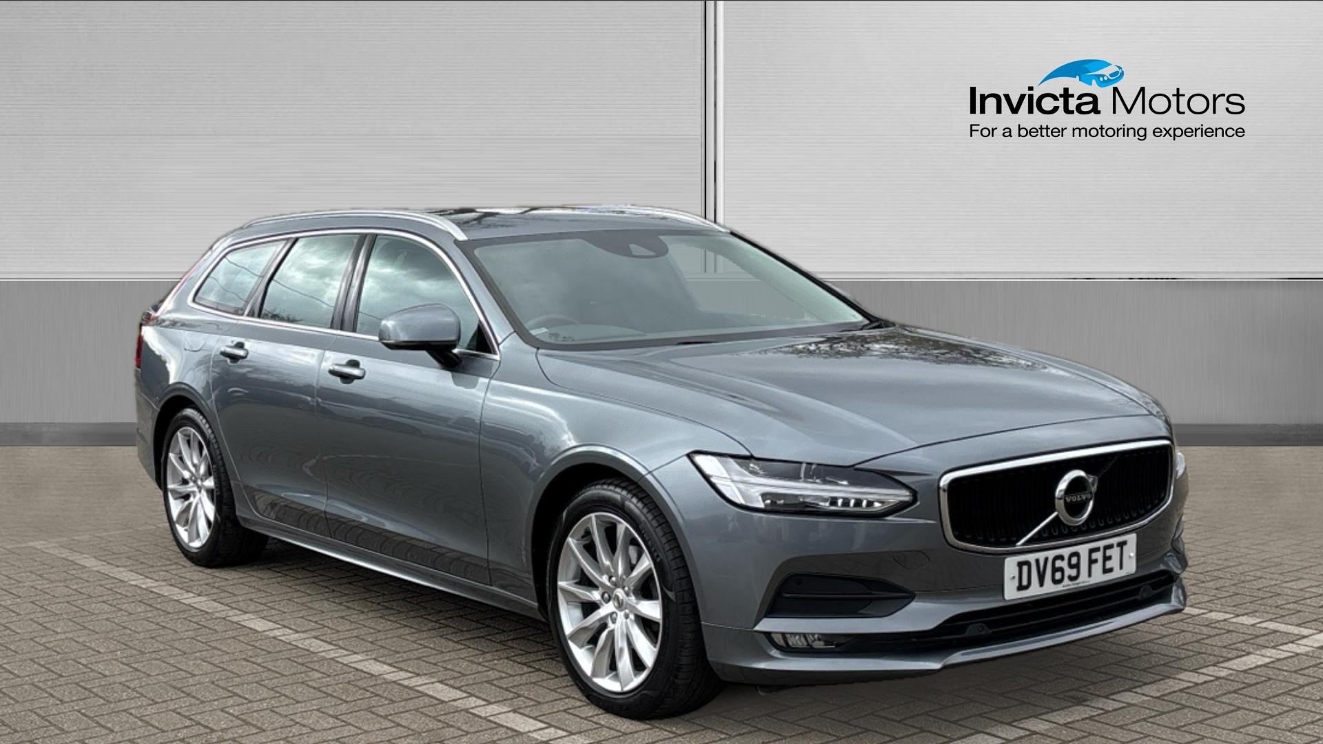 Main listing image - Volvo V90