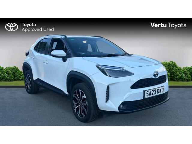 Main listing image - Toyota Yaris Cross
