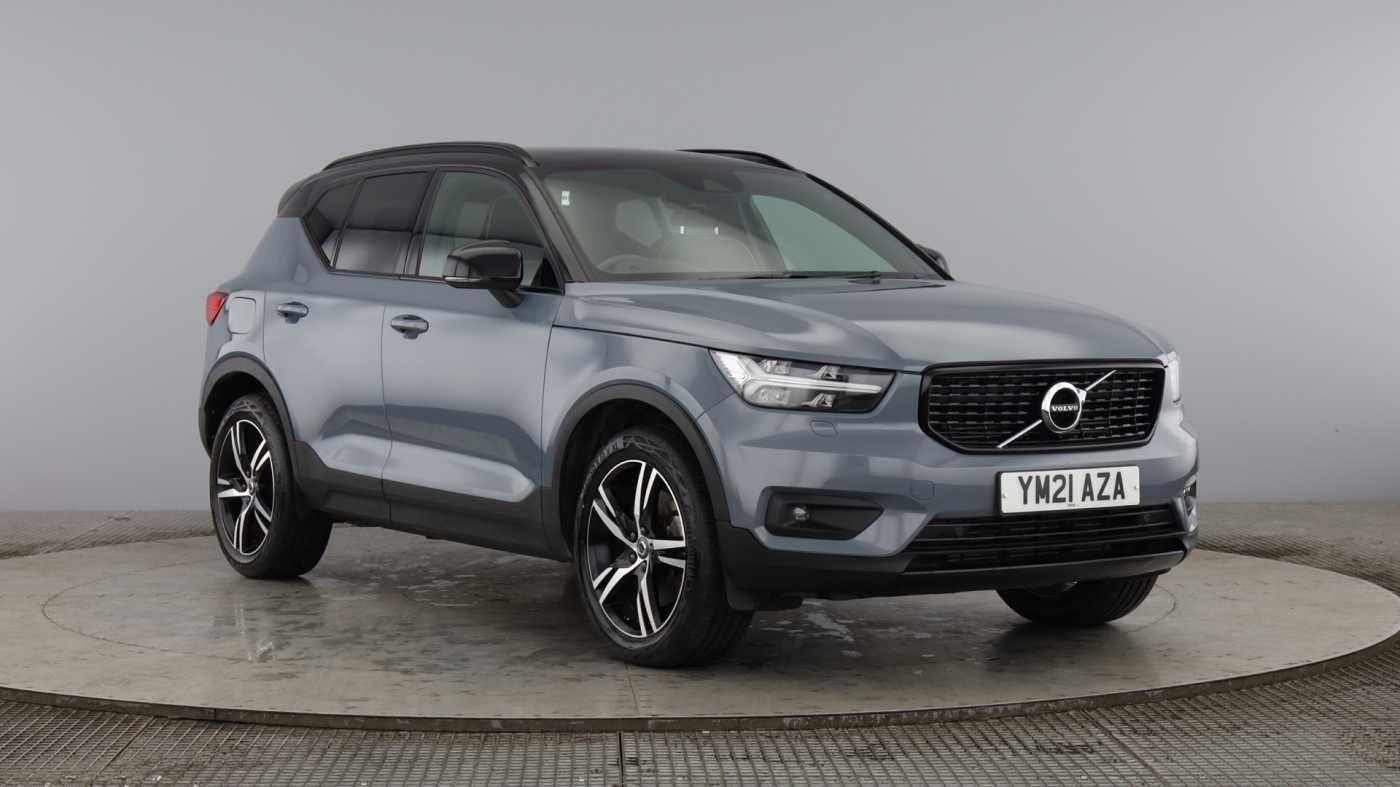 Main listing image - Volvo XC40 Recharge