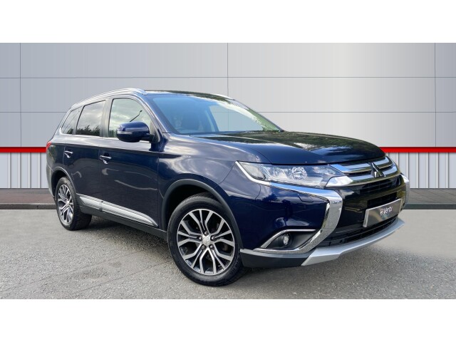 Main listing image - Mitsubishi Outlander
