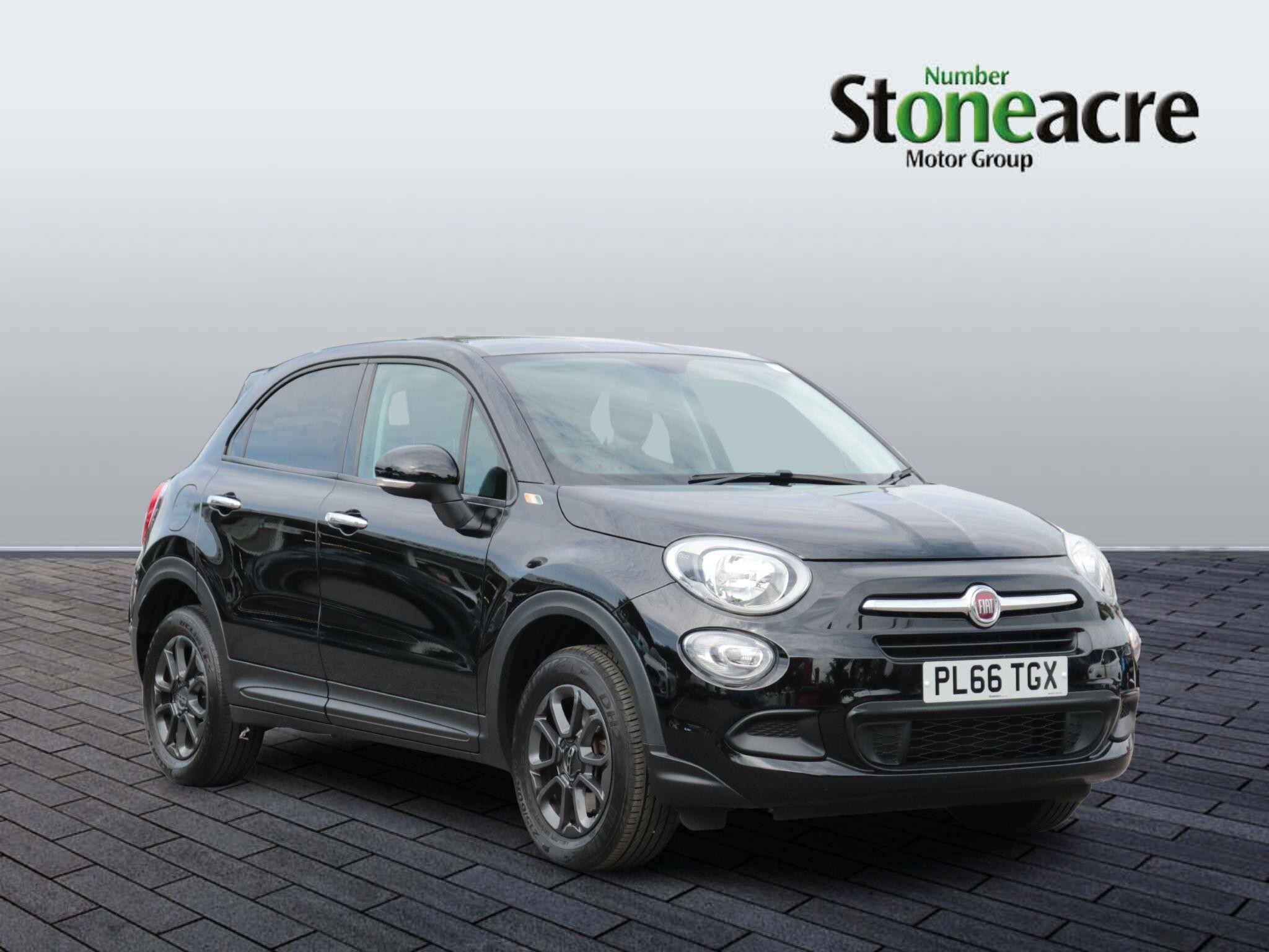 Main listing image - Fiat 500X