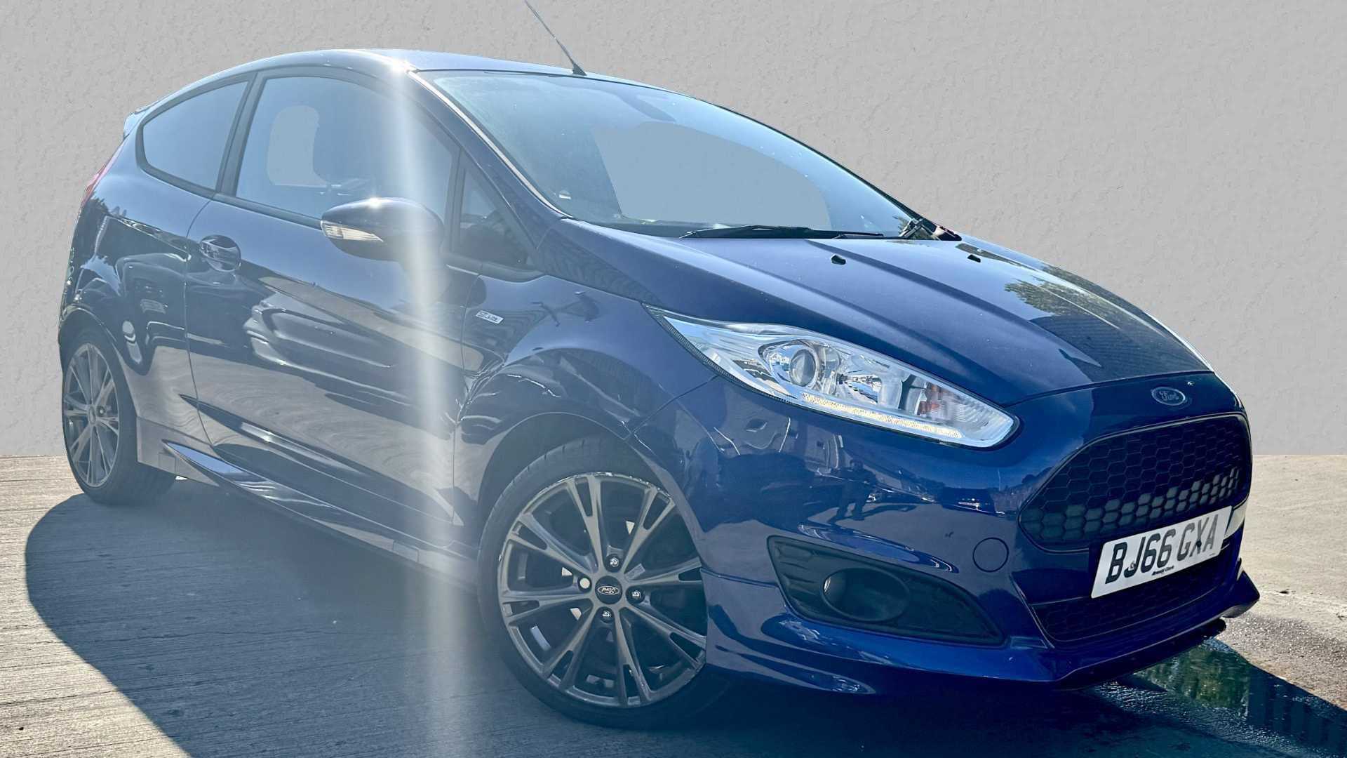 Main listing image - Ford Fiesta