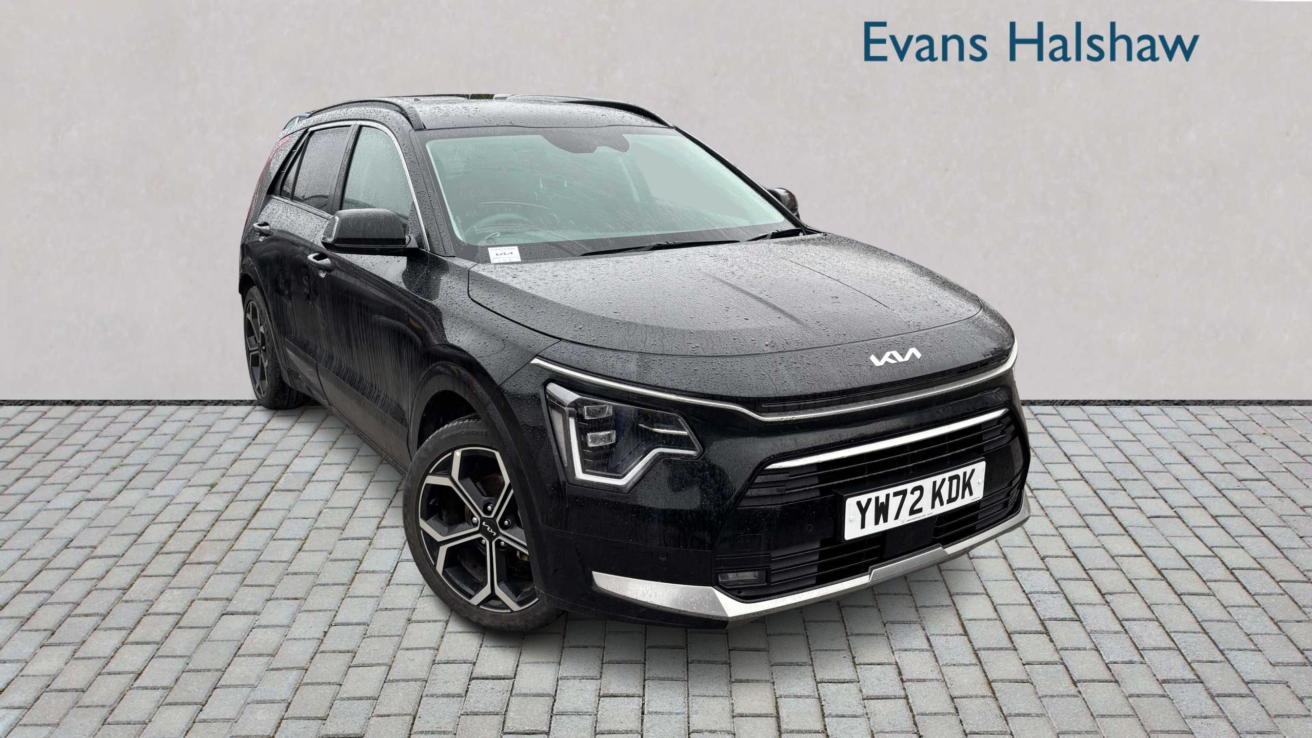 Main listing image - Kia Niro