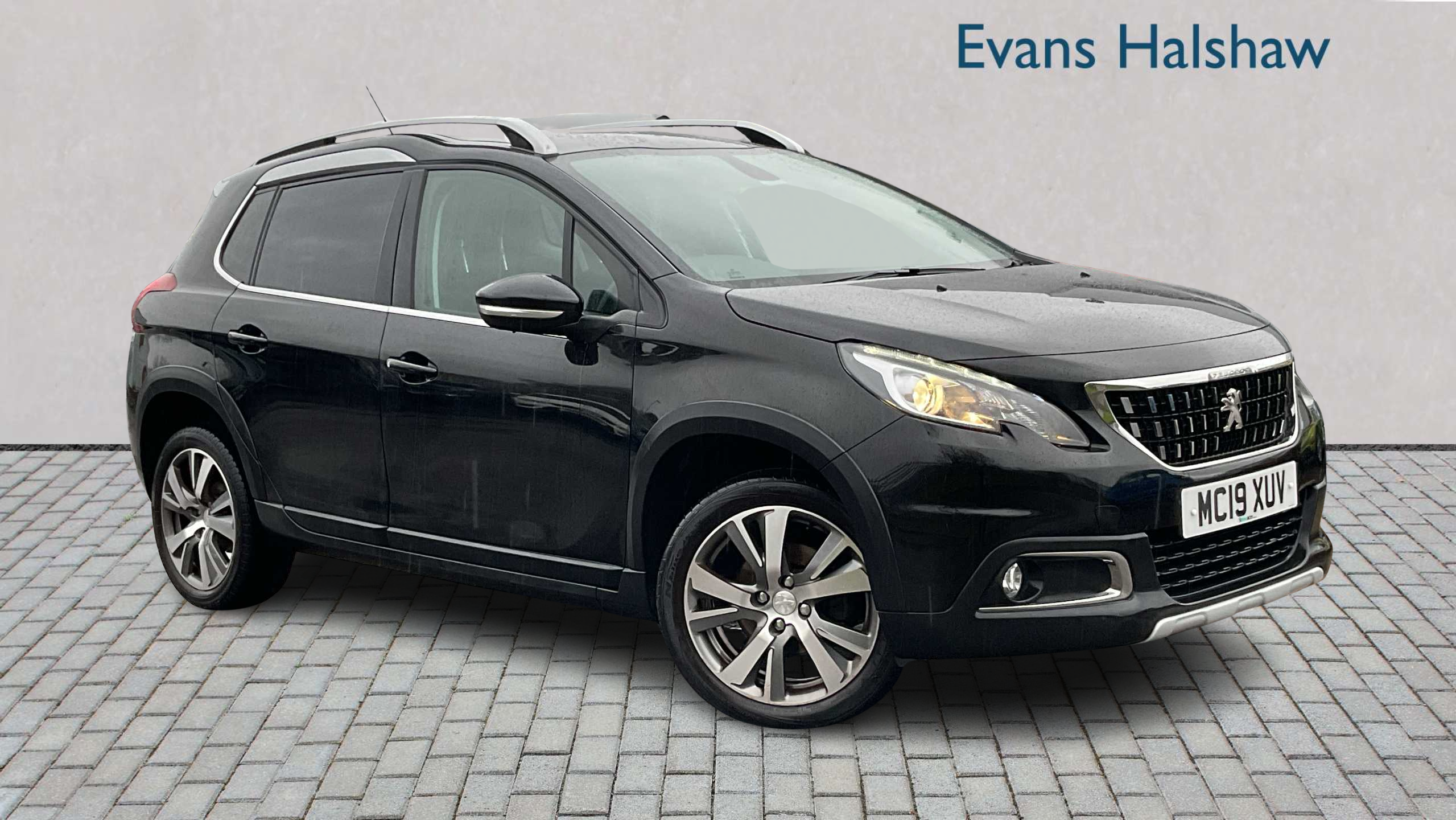 Main listing image - Peugeot 2008