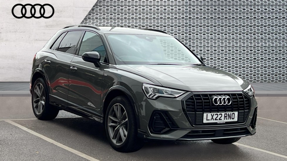 Main listing image - Audi Q3