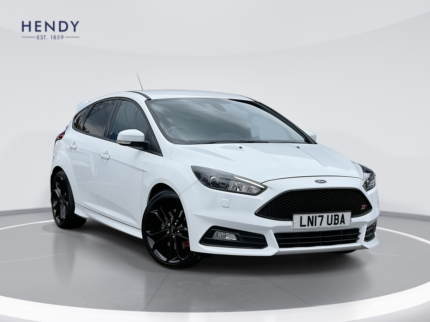 Main listing image - Ford Focus ST