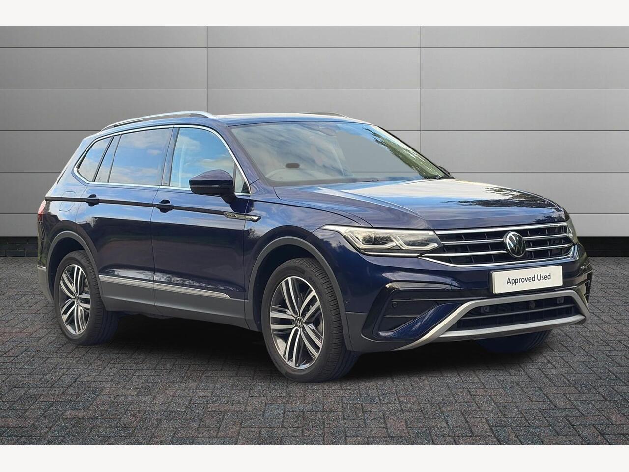 Main listing image - Volkswagen Tiguan Allspace