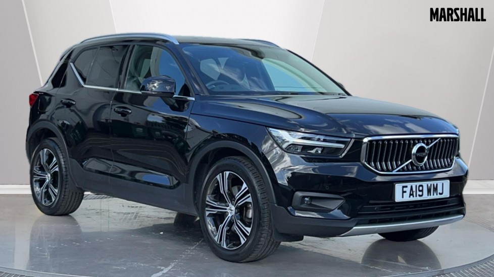 Main listing image - Volvo XC40