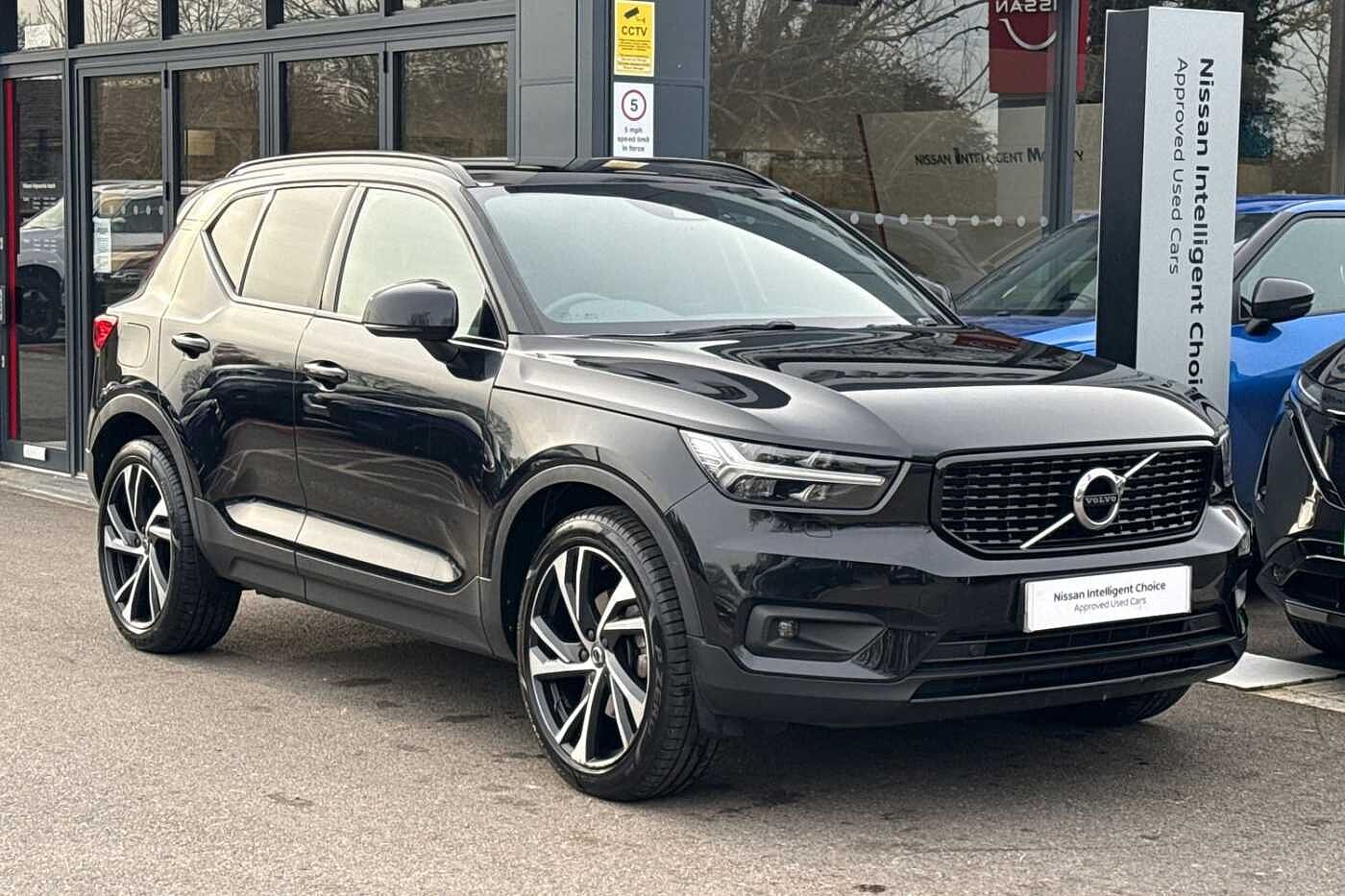 Main listing image - Volvo XC40