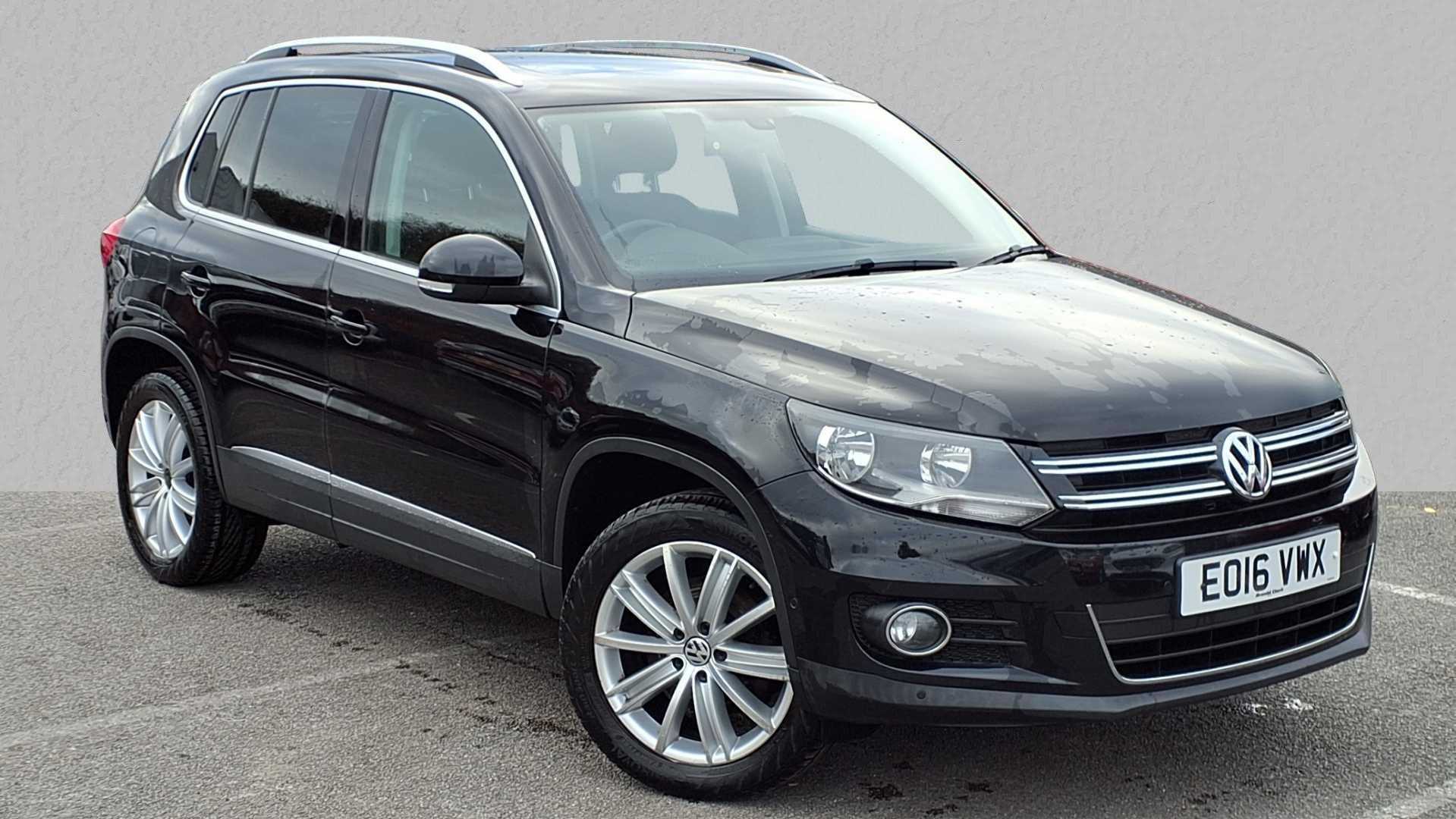 Main listing image - Volkswagen Tiguan