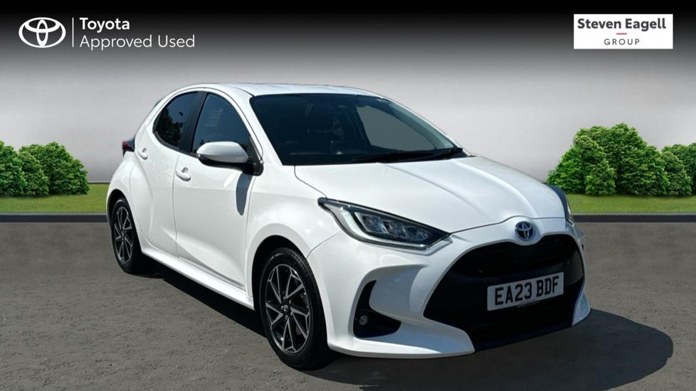 Main listing image - Toyota Yaris