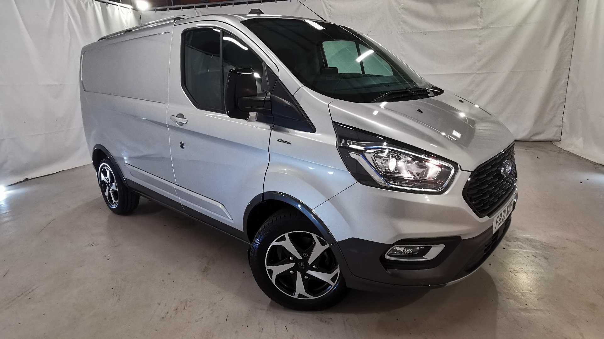 Main listing image - Ford Transit Custom