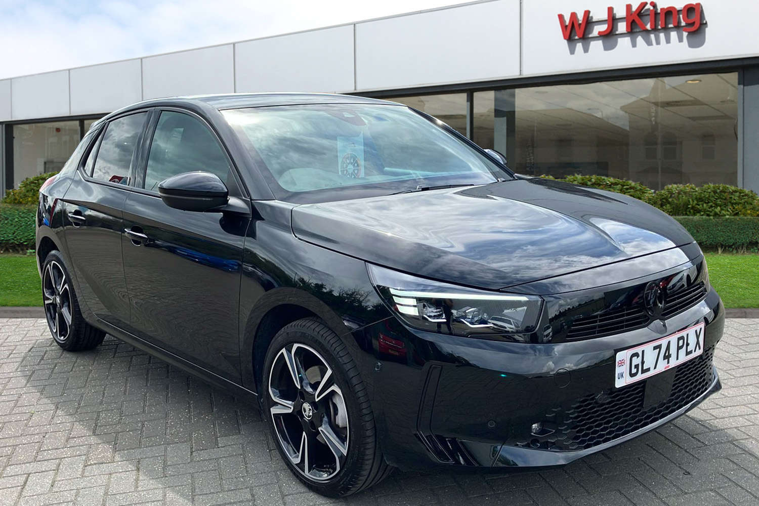 Main listing image - Vauxhall Corsa